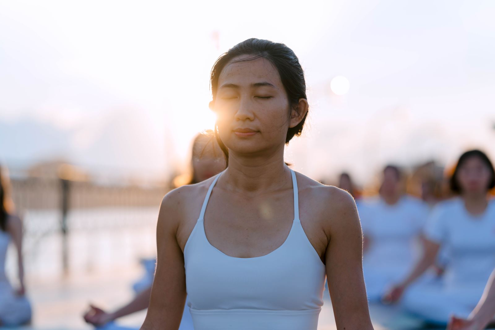 Yoga Classes in Ha Long Bay Cruise